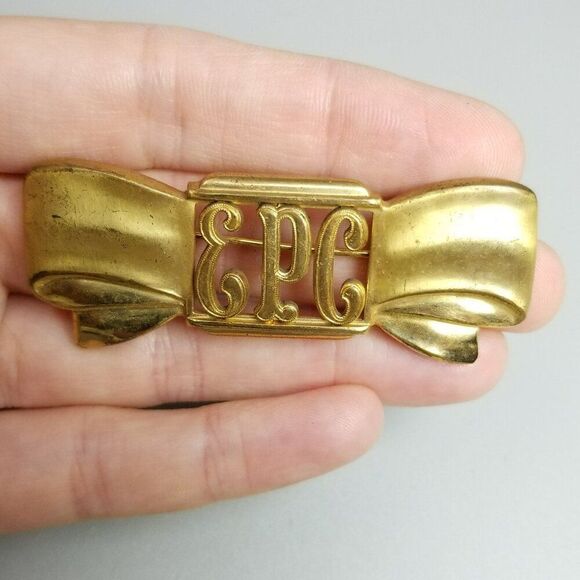 Vintage Monocraft E.P.C Monogram Letter Gold Tone Brooch Pin Bow Shape, Signed - Picture 7 of 7